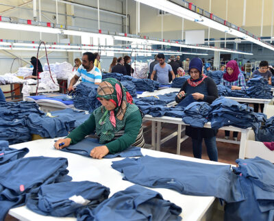 How to manage all clothing manufacturing processes in the apparel industry?